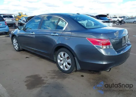 2010 Honda Accord 3.5 Ex-L from USA, damaged, VIN 1HGCP3F8XAA028764